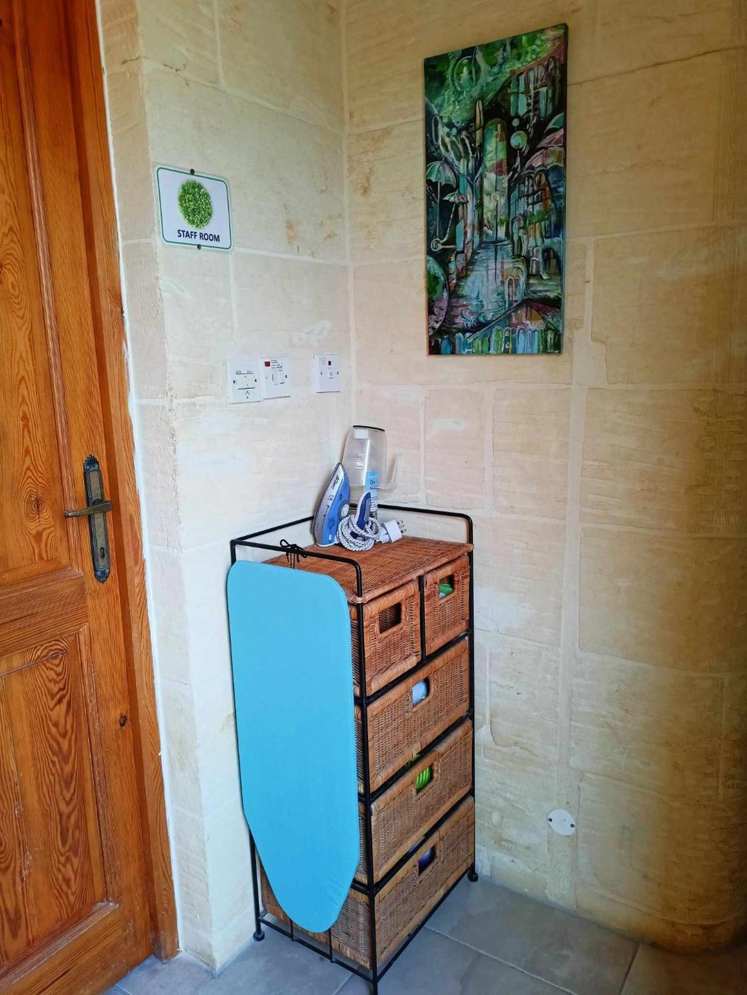 Arthome - Guest Rooms Għarb Extérieur photo