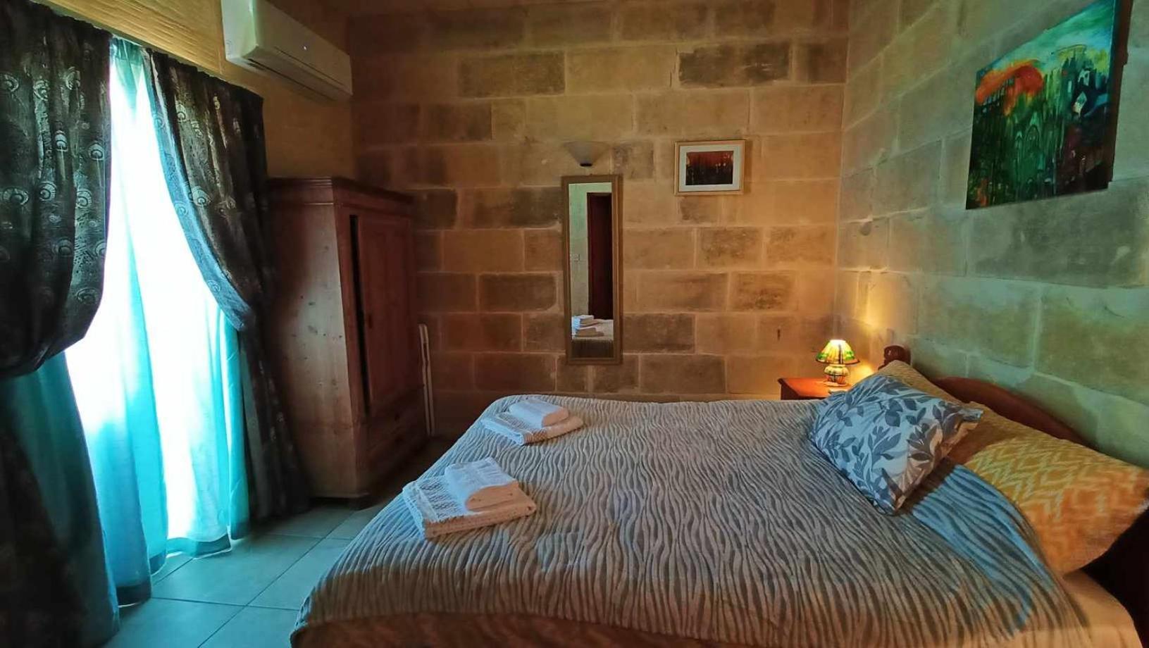 Arthome - Guest Rooms Għarb Extérieur photo