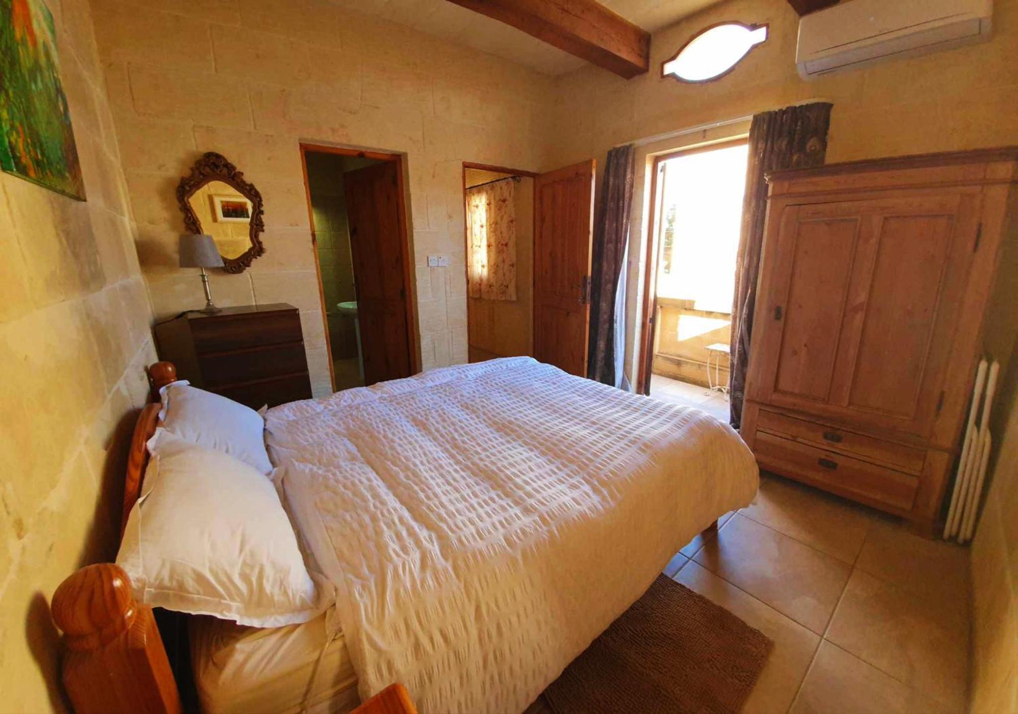 Arthome - Guest Rooms Għarb Extérieur photo