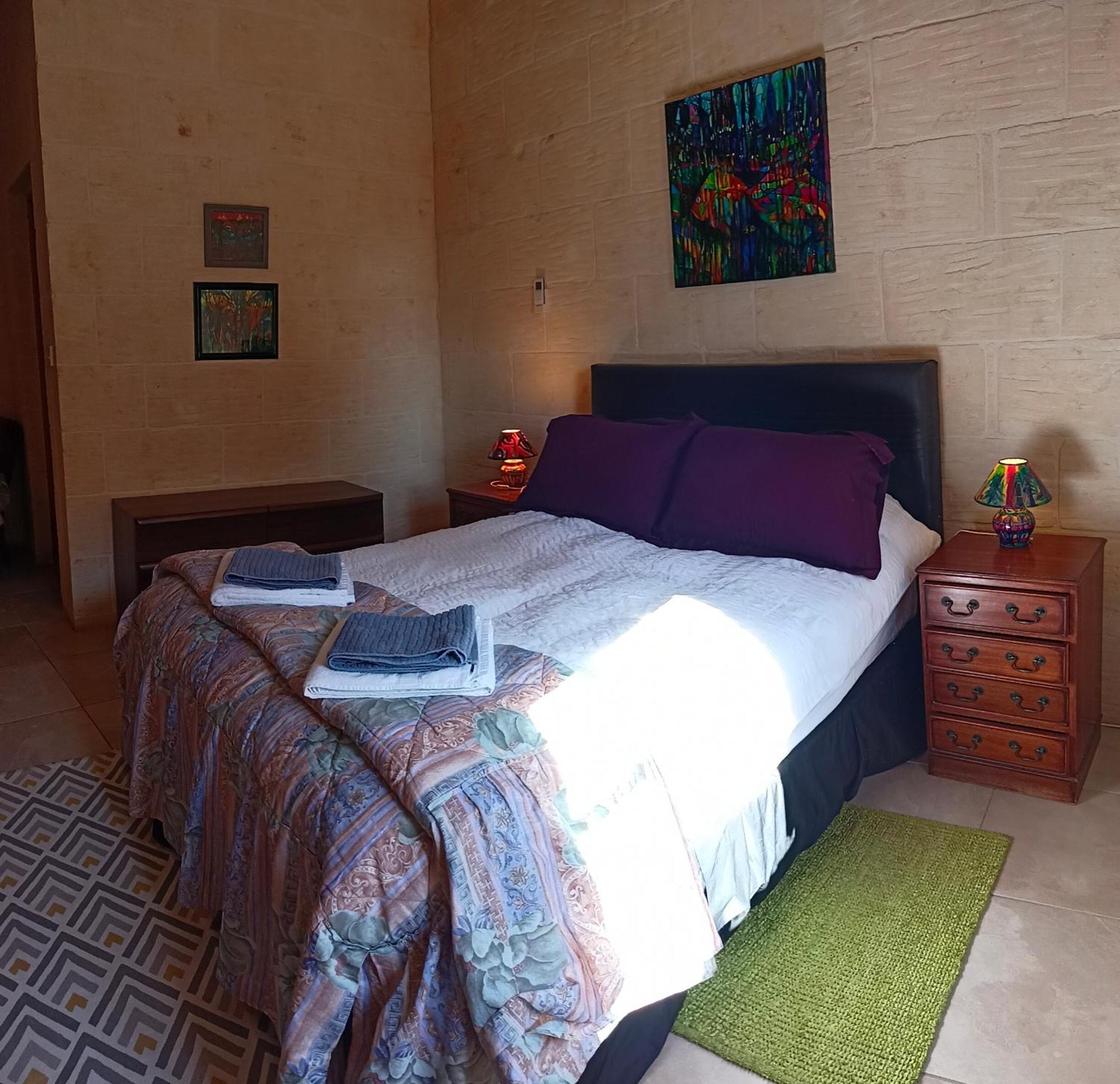 Arthome - Guest Rooms Għarb Extérieur photo