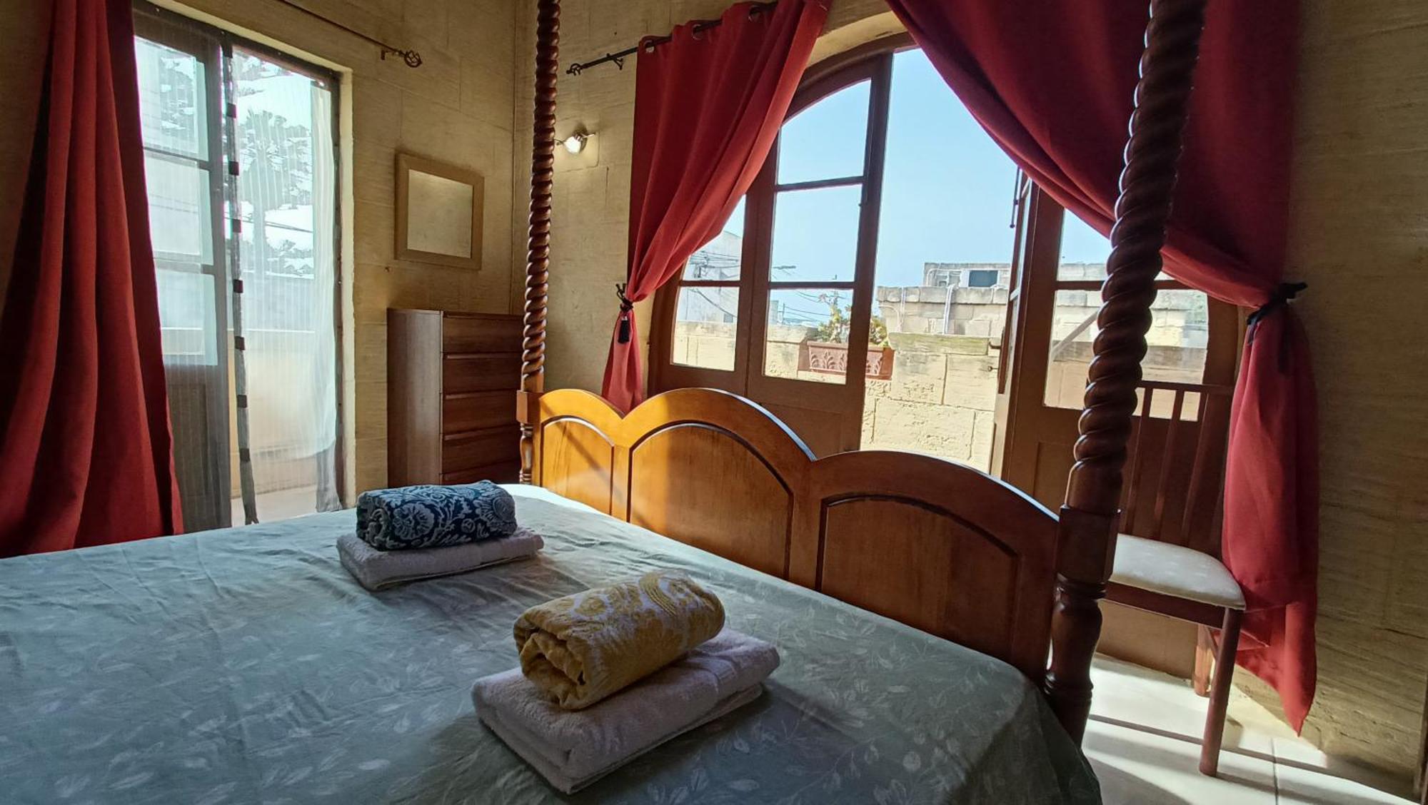 Arthome - Guest Rooms Għarb Extérieur photo